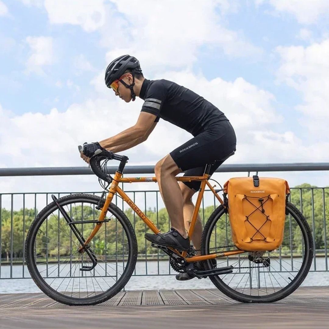 Sacoche-VELO-bikepacking