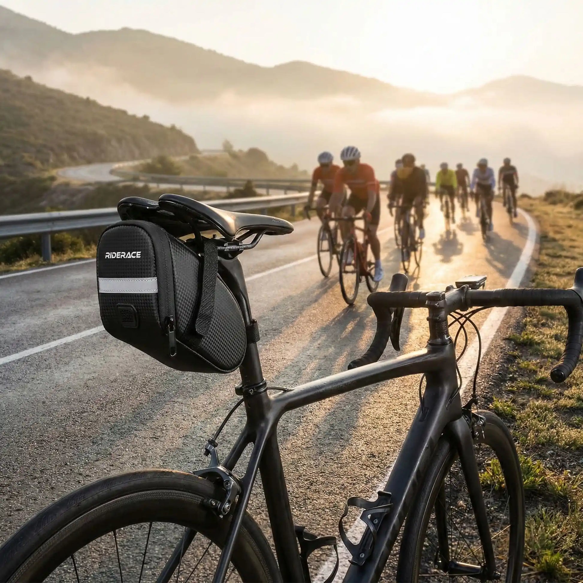 Sacoche-de-selle-petite-route